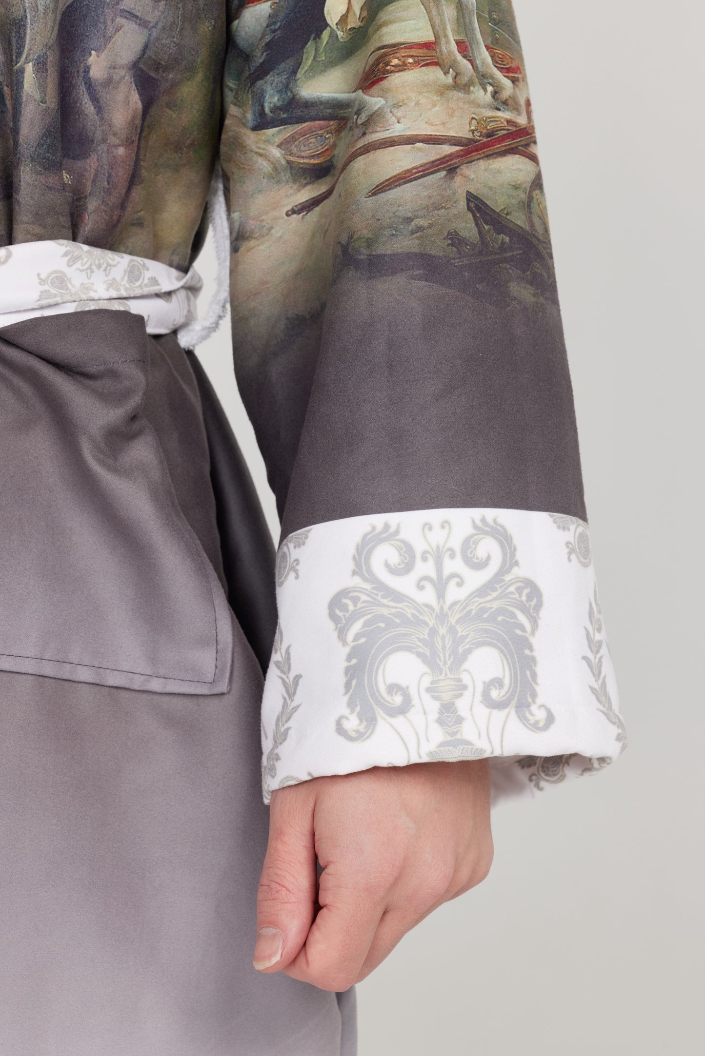 Julius Caesar Luxury Bath Robe
