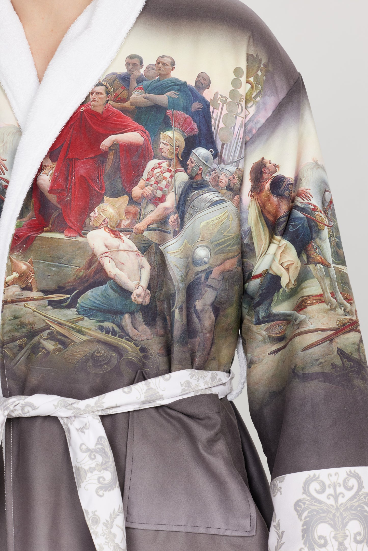Julius Caesar Luxury Bath Robe